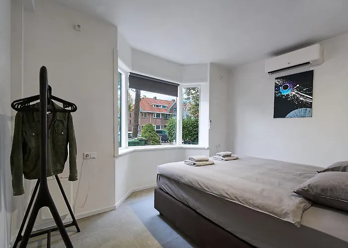 Stratum No Kitchen Mario's - By T&s * Eindhoven